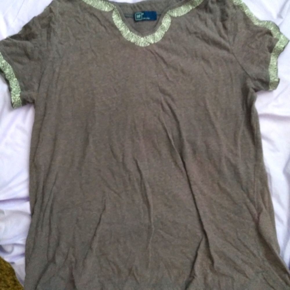GAP T Shirt